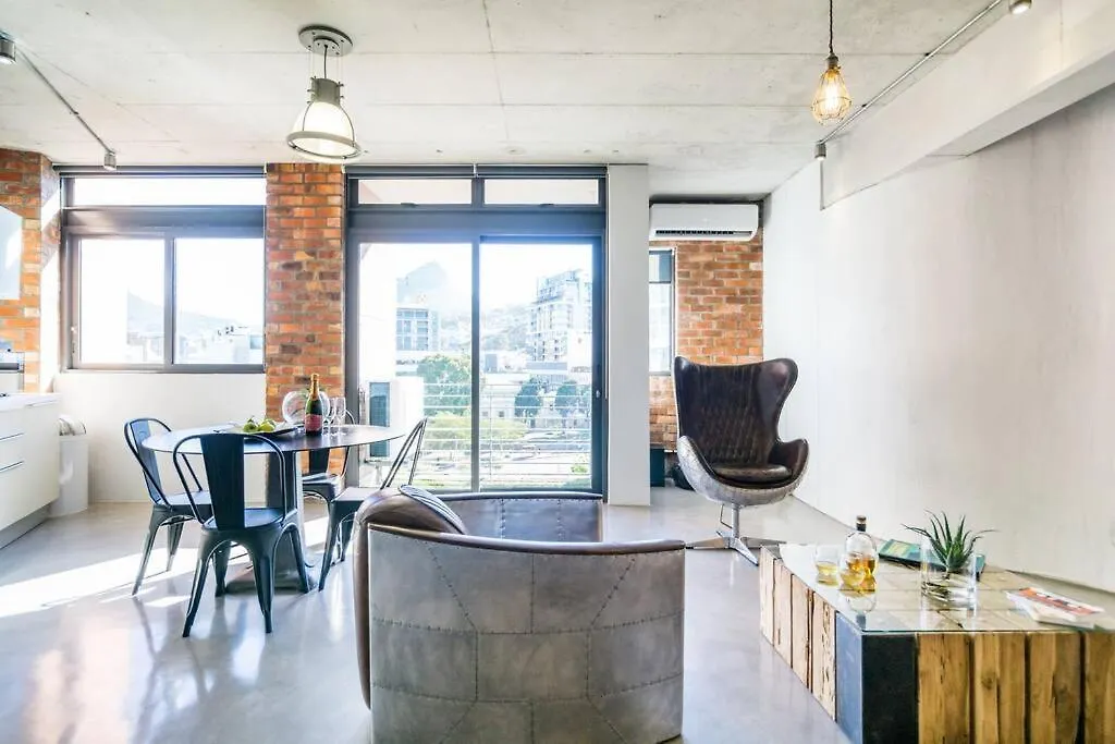 Trendy Loft Apartment Near The Waterfront And Cbd ケープタウン